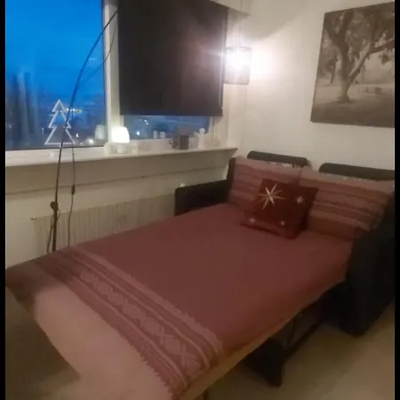 Koselig 1 Roms Leil. Sentralt. Apartman Tromsø